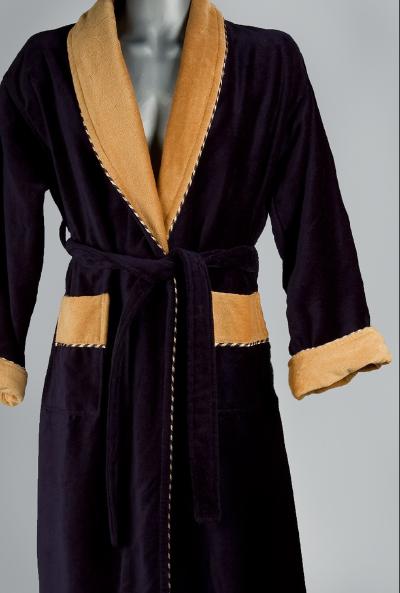 velour_piping_constrast_bathrobe.jpg