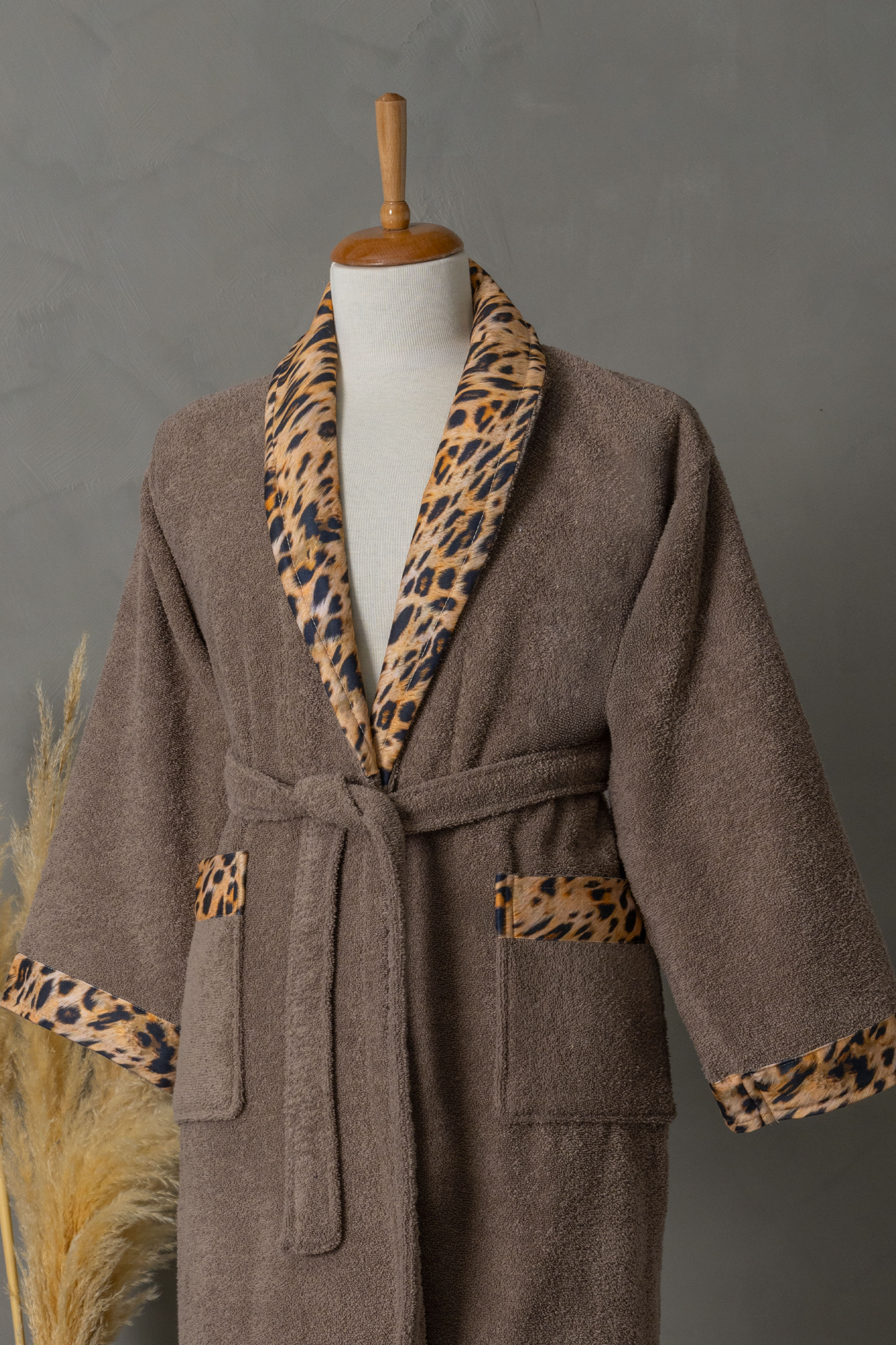 Leopard Shawl Collar Bathrobe Set Beige Color | 100% Turkish Cotton
