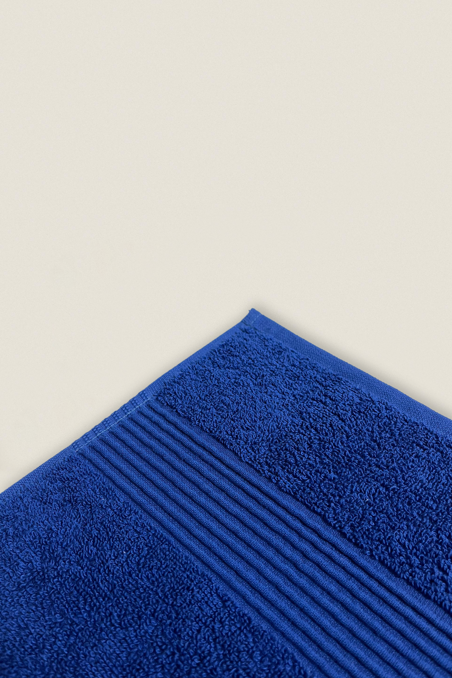 Burgundy & Navy Blue | 4 Piece Striped Border Terry Bath Set 50x90cm - 70x140cm | 100% Turkish Cotton